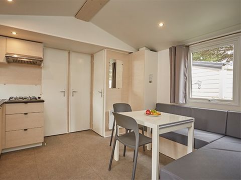 MOBILHOME 6 personnes - Comfort XL | 3 Ch. | 6 Pers. | Terrasse surélevée | TV