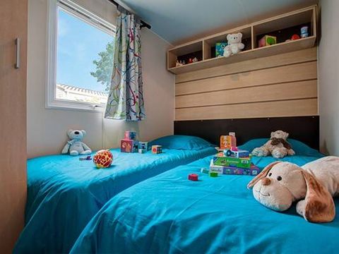 BUNGALOW 4 personnes - Mobil-home | Comfort | 2 Ch. | 4 Pers. | Terrasse surélevée | TV