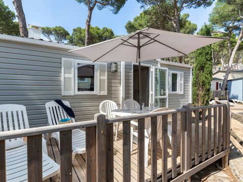MOBILHOME 6 personnes - Mobil-home | Ultimate | 3 Ch. | 6 Pers. | Terrasse surélevée non couverte | 2 SDB | Clim. | TV
