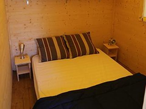 Tente en toile et en bois 4 personnes - Cabane Lodge Bois sur Pilotis Standard 34m² (2 chambres) dont terrasse couverte 11m² 4 pers.