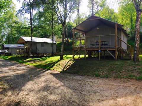 TENTE TOILE ET BOIS 4 personnes - Cabane Lodge sur Pilotis Standard