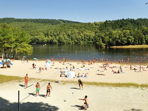 Flower Camping La Plage - Camping Corrèze - Image N°12