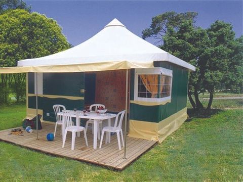 Bungalow toilé 5 personnes - PAGAN