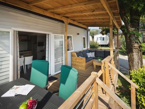 MOBILHOME 6 personnes - Premium | 3 Ch. | 6 Pers. | Terrasse Lounge | Clim. | TV