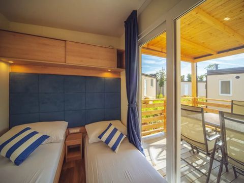 MOBILHOME 7 personnes - Comfort Plus 3 chambres 2 salles de bain Relax Premium zone