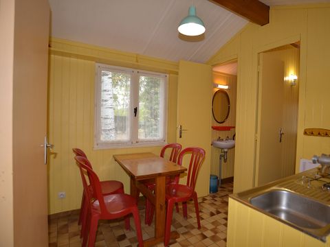 CHALET 4 personnes - sans sanitaires
