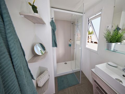MOBILHOME 6 personnes - Super EVO - 3 chambres - Terrasse semi couverte - Climatisation & lave-vaisselle inclus !