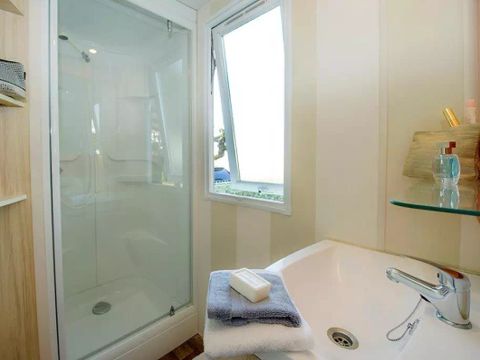 MOBILHOME 8 personnes - Mobil-home | Premium | 3 Ch. | 6/8 Pers. | Terrasse Couverte | Clim.