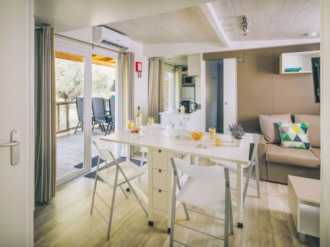 MOBILHOME 7 personnes - Zone Supreme 3 chambres Lounge Premium