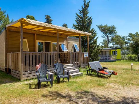 MOBILHOME 4 personnes - Mobil-home | Premium | 2 Ch. | 4 Pers. | Terrasse Lounge | 1 SDB | Clim.