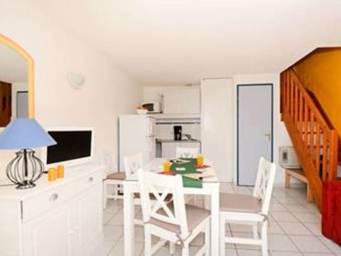 APPARTEMENT 5 personnes - (max. 4 adultes) Le Grand Bleu Vendres Plage/Valras
