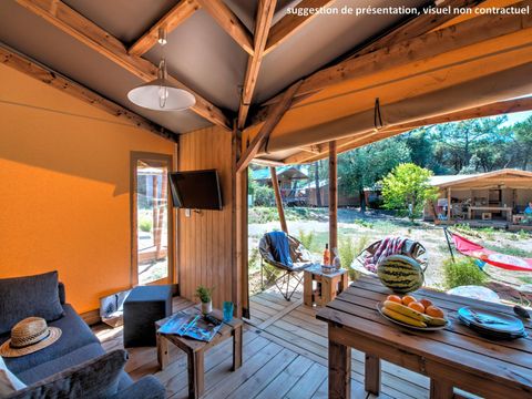 TENTE TOILE ET BOIS 5 personnes - Ecolodge Cotton Toilée CONFORT 32m² (2 chambres) + terrasse couverte 11m² + TV