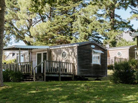 Mobilhome 6 personnes - Bois - CONFORT 31m² - 3 chambres - Quartier piéton - Terrasse 18m² - TV - Nespresso