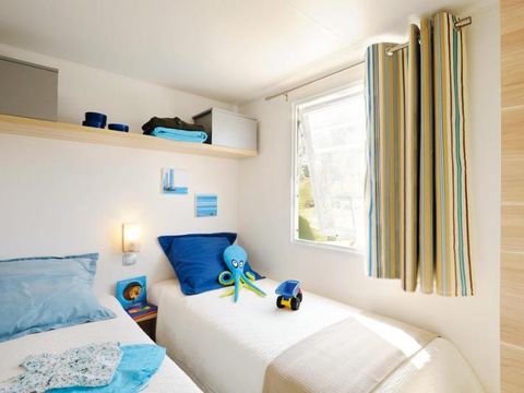 Mobilhome 6 personnes - Bois - CONFORT 31m² - 3 chambres - Quartier piéton - Terrasse 18m² - TV - Nespresso