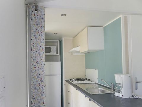 MOBILHOME 6 personnes - Mobil home Confort 29m² - 3 chambres + terrasse semi-couverte + TV 6 pers