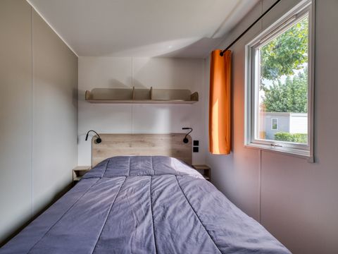 Mobilhome 2 personnes - Mobil home Confort 18m² - 1 chambre + terrasse couverte + TV 2 pers