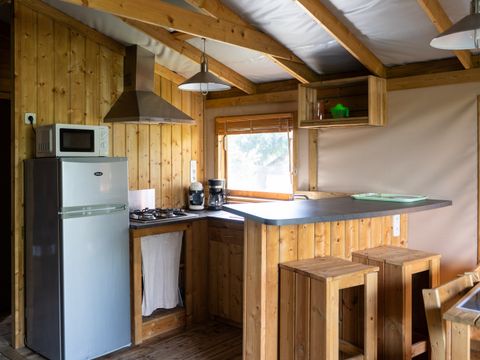 Lodge 5 personnes - Sweetflower Lodge Premium 32m² - 2 chambres + terrasse couverte +TV 4/5 pers