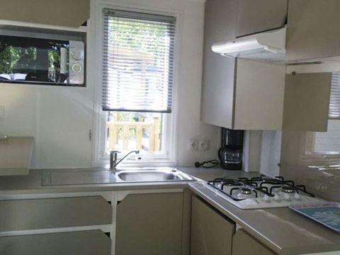 MOBILHOME 6 personnes - Mobil-home Premium 29m² - 3 chambres - terrasse semi-couverte + lave-vaisselle - TV 6 pers