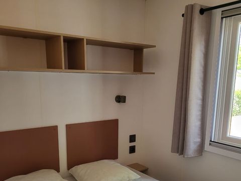 MOBILHOME 6 personnes - Mobil-home Premium 29m² - 3 chambres - terrasse semi-couverte + lave-vaisselle - TV 6 pers