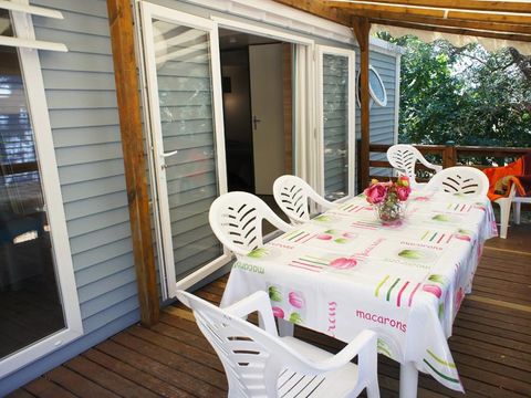 MOBILHOME 6 personnes - Mobil-Home LAVANDE Confort 29m² (2 chambres) - terrasse couverte 16m² - TV + Climatisation 4/6 pers