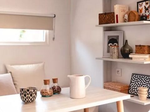 TENTE TOILE ET BOIS 4 personnes - Ecrin Cocoon Insolite 16m² (sans sanitaires) 2 chambres + Terrasse couverte 14 m²+ TV + Coin Cuisine 4 pers