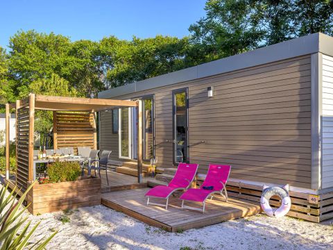 Flower Camping Le Mas de Mourgues - Camping Gard - Image N°5