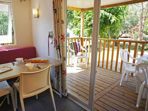 MOBILHOME 4 personnes - Mobil-Home PIN PARASOL Standard 30m² (2 chambres) - terrasse couverte 8 m²- TV-NON CLIMATISE 4 pers