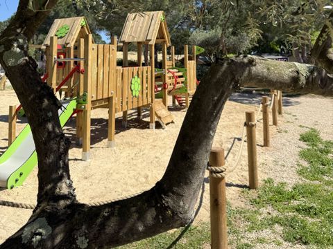 Flower Camping Le Mas de Mourgues - Camping Gard - Image N°23