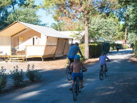 Tente en toile et en bois 4 personnes - Lodge Maasaï 4 pers.