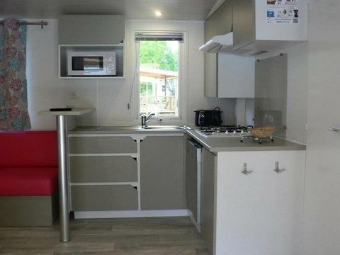 MOBILHOME 8 personnes - Premium 4 Pièces 6/8 Personnes + TV