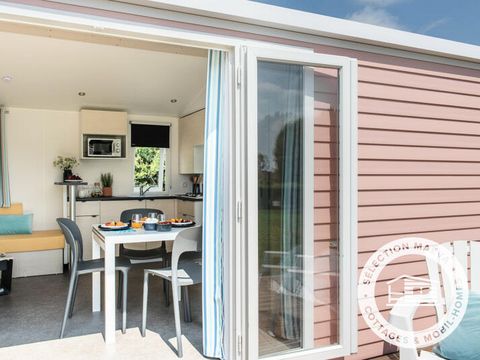 MOBILHOME 8 personnes - 5 pièces 8 personnes + TV