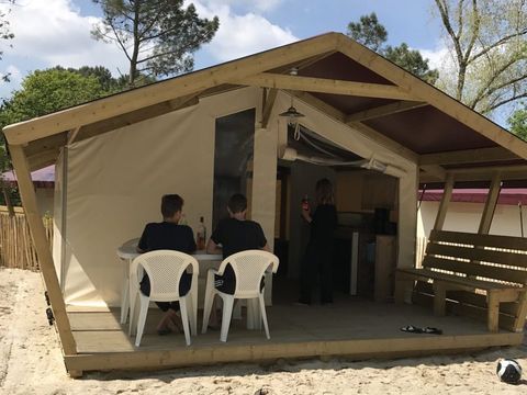 TENTE 4 personnes - Nature Confort 2 chambres 30M2