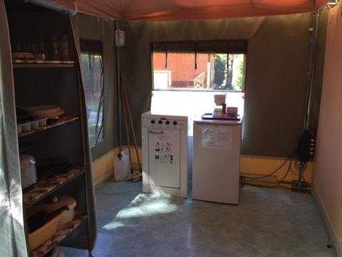 BUNGALOW TOILÉ 4 personnes - CARAIBE, sans sanitaires