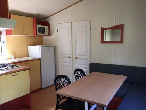 MOBILHOME 4 personnes - MH2 MONTANA, avec sanitaires