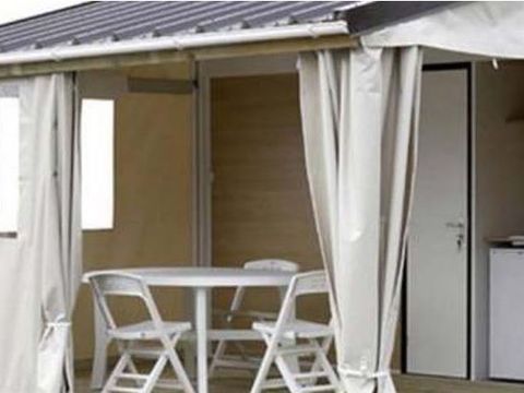 BUNGALOW 4 personnes - TITHOME, sans sanitaires