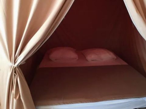 TENTE TOILE ET BOIS 5 personnes - CANADA D, sans sanitaires