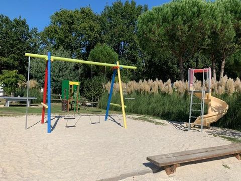 Camping Ushuaïa villages la Chesnays - Camping Gironde - Image N°38