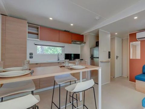 MOBILHOME 4 personnes - Comfort | 2 Ch. | 4 Pers. | Terrasse surélevée | Clim.