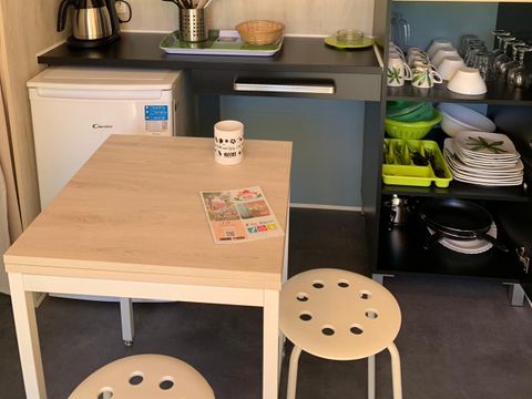 Bungalow 4 personnes - COCO SWEET - 1/2 chambres - DIMANCHE - Non climatisé