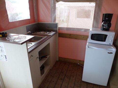 Tente en toile et en bois 4 personnes - Tente africaine lodge avec sanitaires
