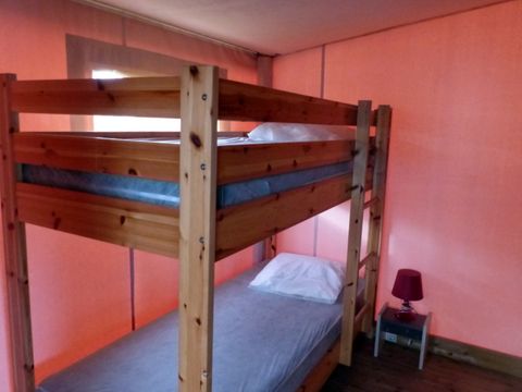 Tente en toile et en bois 4 personnes - Tente africaine lodge avec sanitaires