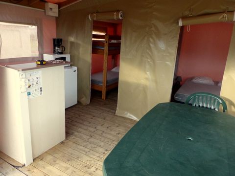 Tente en toile et en bois 4 personnes - Tente africaine lodge avec sanitaires