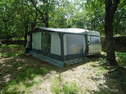 CARAVANE 3 personnes - CARAVANE sans sanitaires