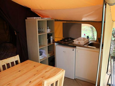 TENTE TOILE ET BOIS 5 personnes - LODGE CONFORT