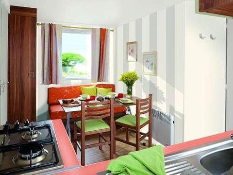 MOBILHOME 4 personnes - Confort + Super Vénus - Clim/TV - Samedi