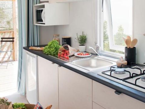 MOBILHOME 5 personnes - Loggia 27m² - Clim/TV - Samedi