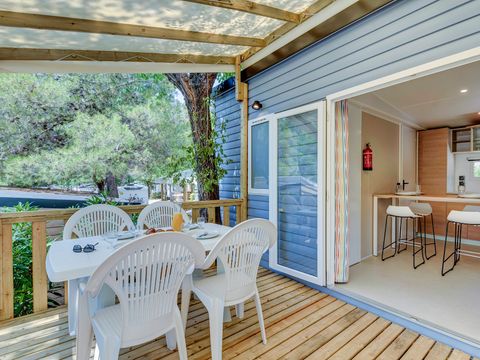 Mobilhome 6 personnes - Mobil-home | Comfort XL | 3 Ch. | 6 Pers. | Terrasse surélevée | Clim.
