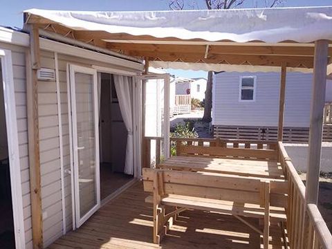 Mobilhome 4 personnes - Mobil-home | Classic | 2 Ch. | 4 Pers. | Terrasse surélevée | Clim.