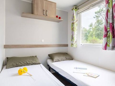MOBILHOME 6 personnes - Mobil-home | Comfort | 3 Ch. | 6 Pers. | Terrasse surélevée | 1 SDB | Clim.