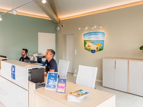 Camping Club Le Napoléon  - Camping Hérault - Image N°16